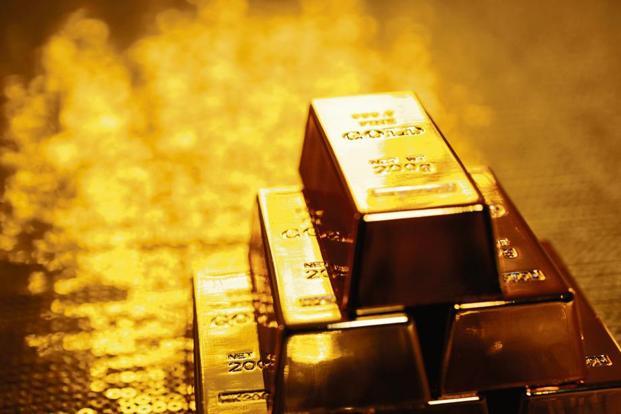 الذهب يستقر بالقرب من أعلى مستوياته في شهر